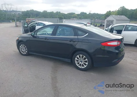 2015 Ford Fusion S z USA, uszkodzony, nr VIN 3FA6P0G79FR273378